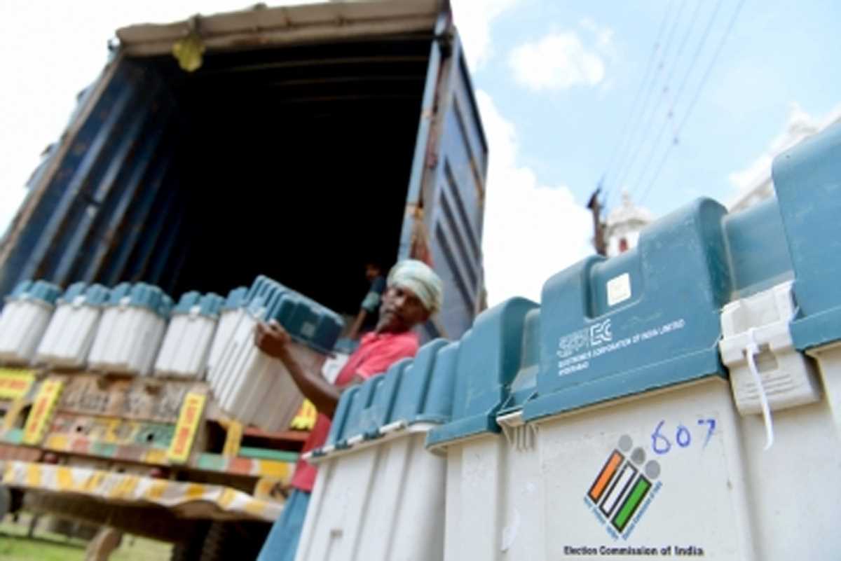 चुनाव आयोग ने त्रिपुरा, नागालैंड, मेघालय में विधानसभा चुनाव कराने की तैयारी की